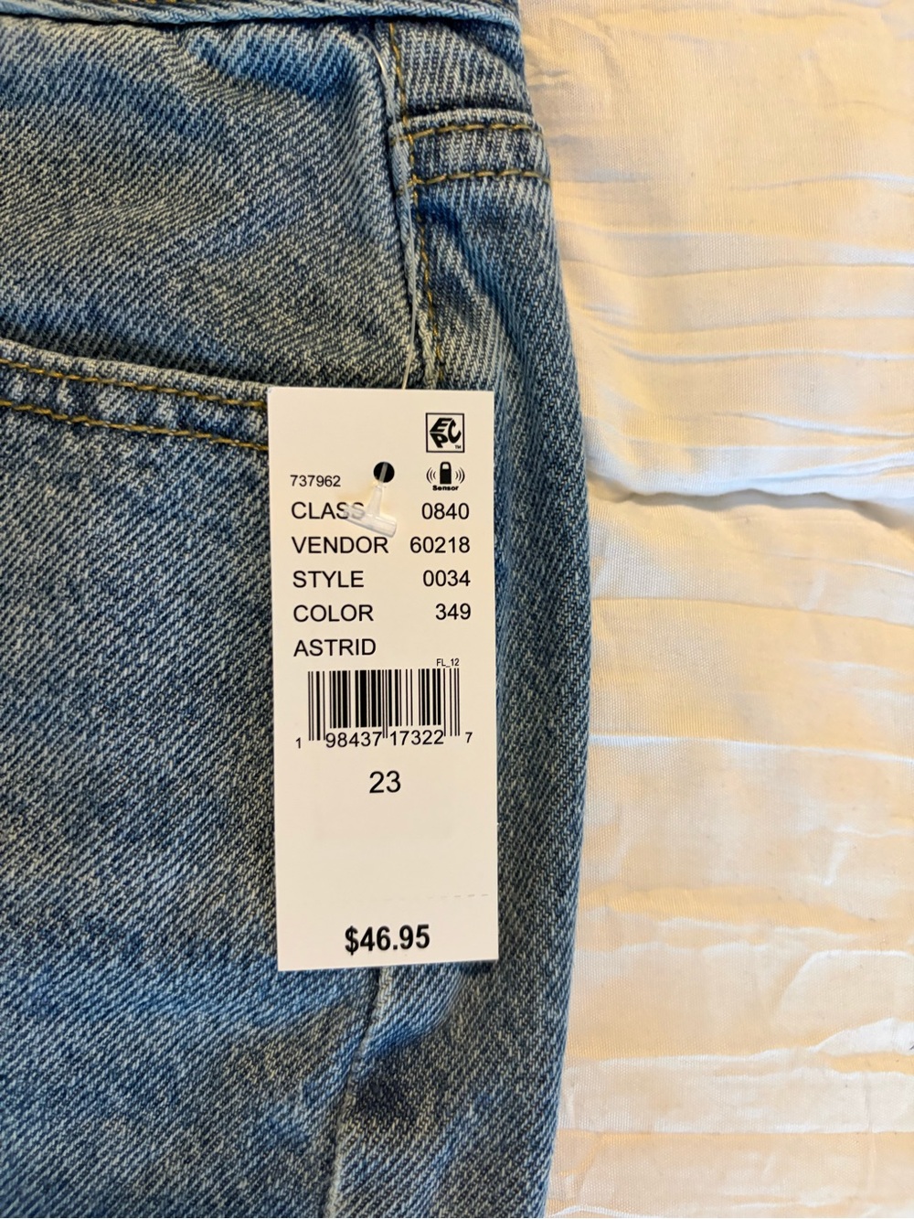 PacSun Faded Light Blue Denim Mini Skirt - Picture 3 of 4